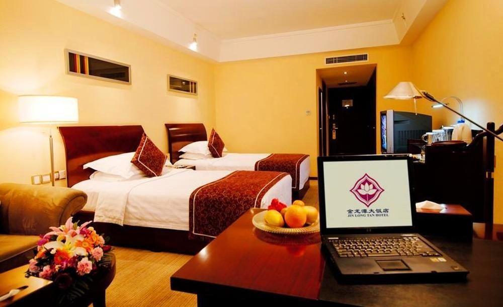 Beijing Jinlongtan Hotel Экстерьер фото